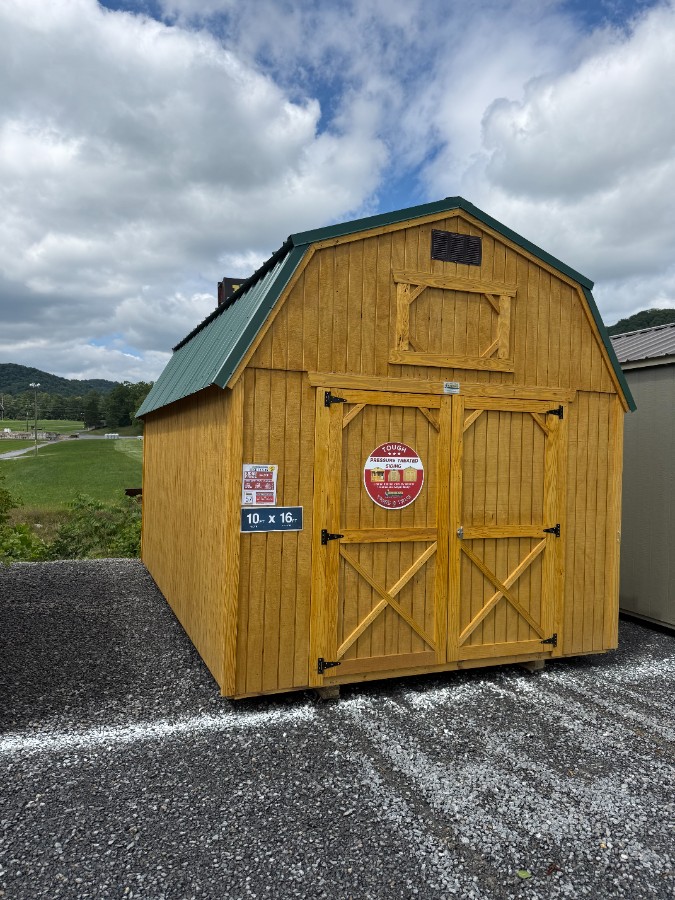 #57 Lofted Barn - 10 X 16